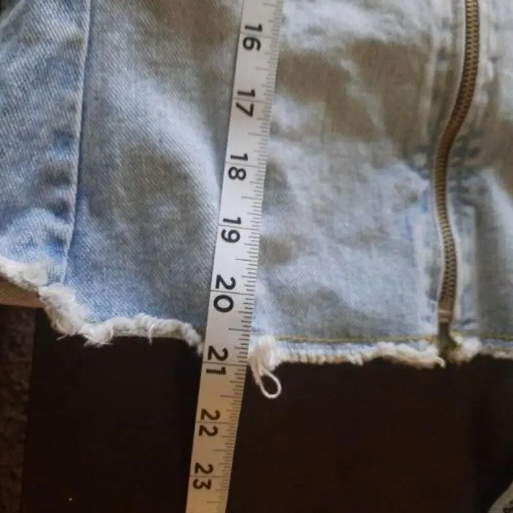 Perfect condition barely worn denim​​ - Picture 8 of 8